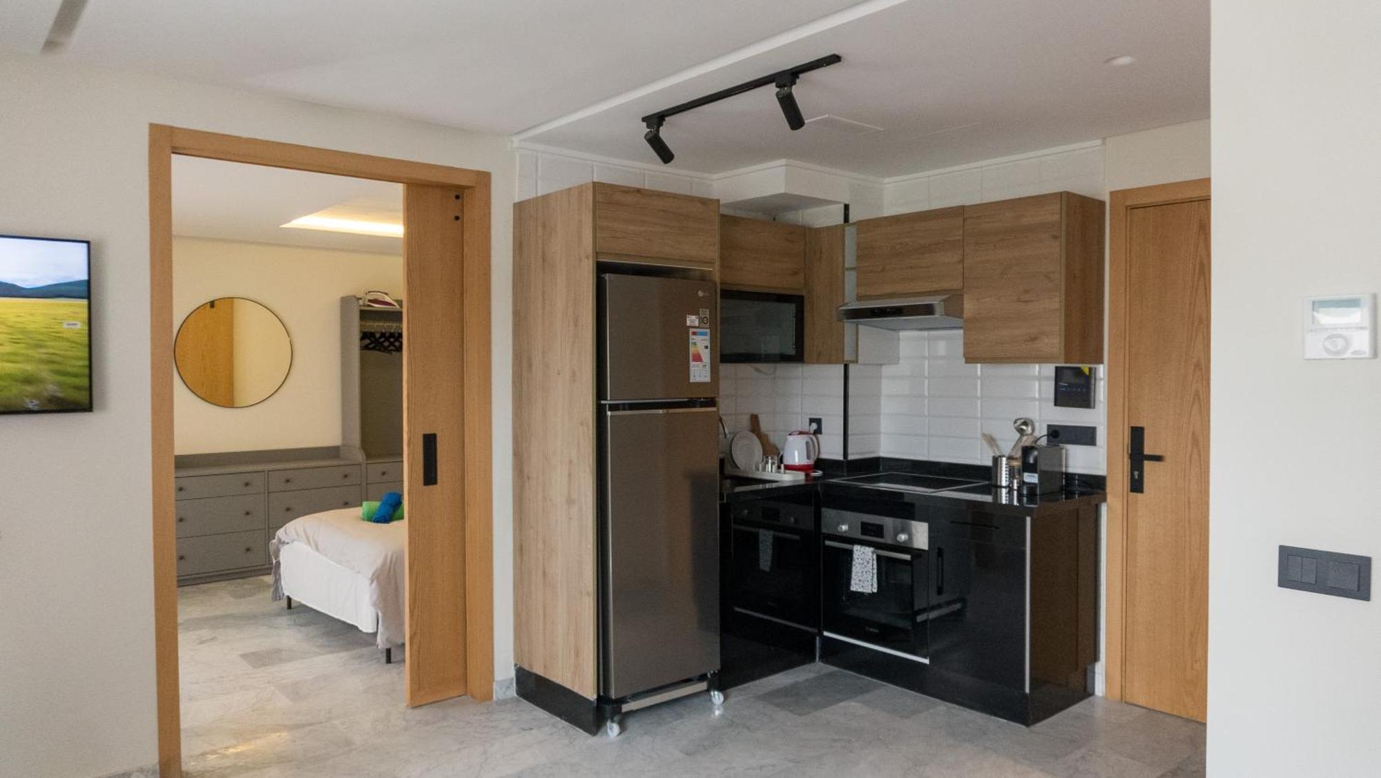Exceptional Place, Secure, Calm And Well Located Apartment
