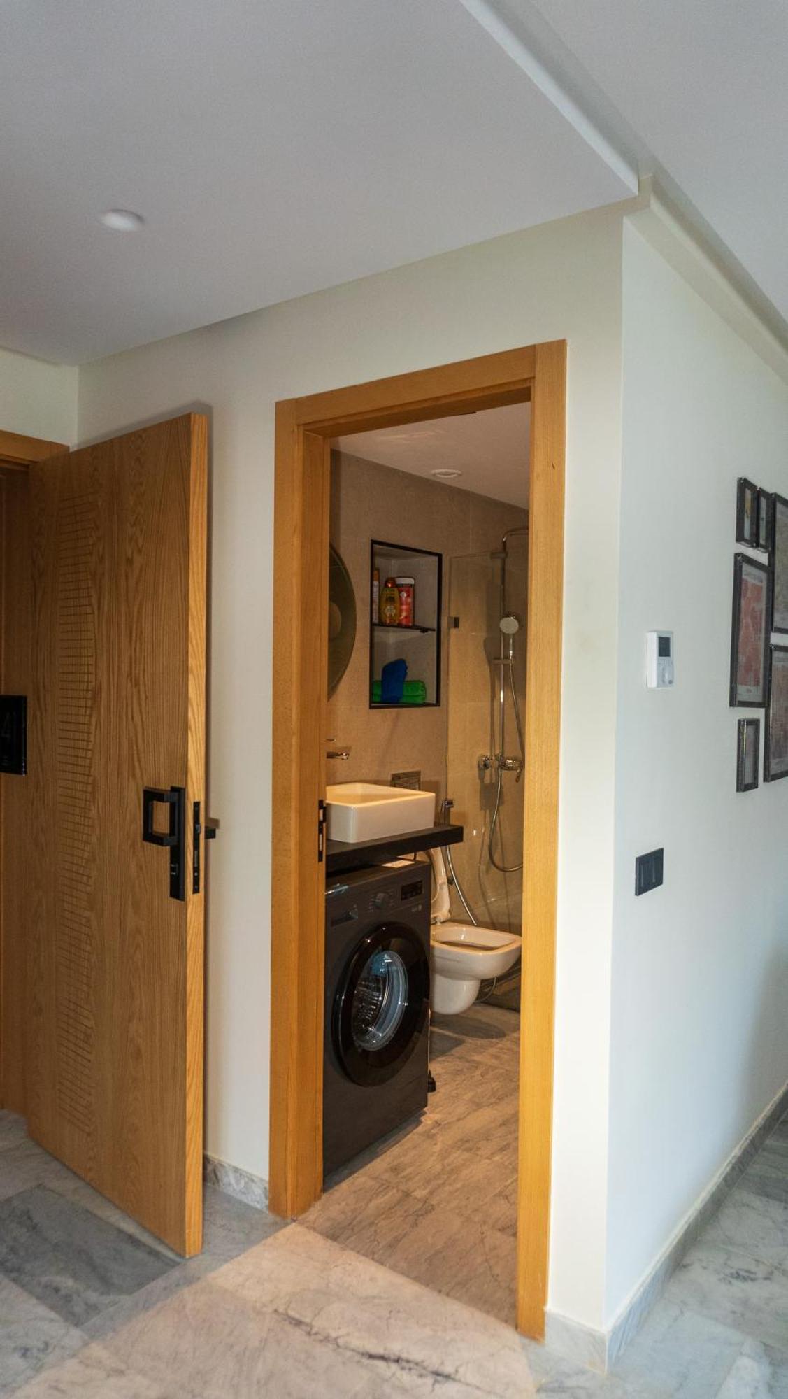 Apartment Exceptional Place, Secure, Calm And Well Located
